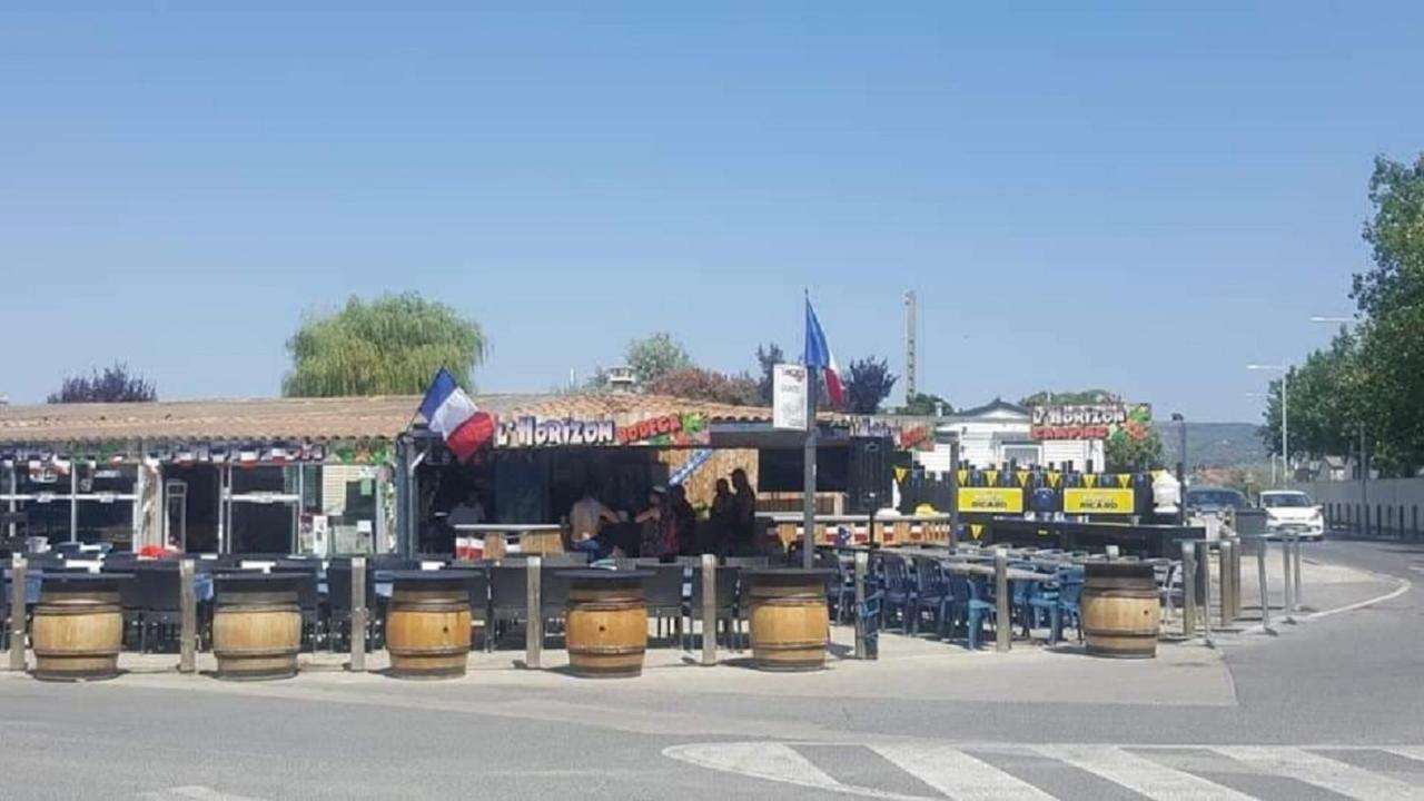 פרונטיניאן Camping Horizon Bar מראה חיצוני תמונה